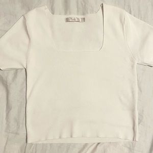 Simons Twik white square neck short sleeve top